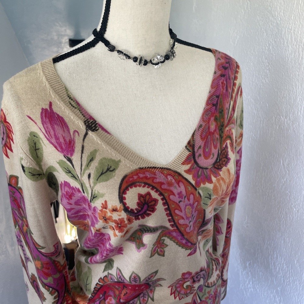y2k Talbots 100% Merino Wool V-Neck Paisley Sweater Size Petite M Tan Pink Multi - Picture 3 of 7